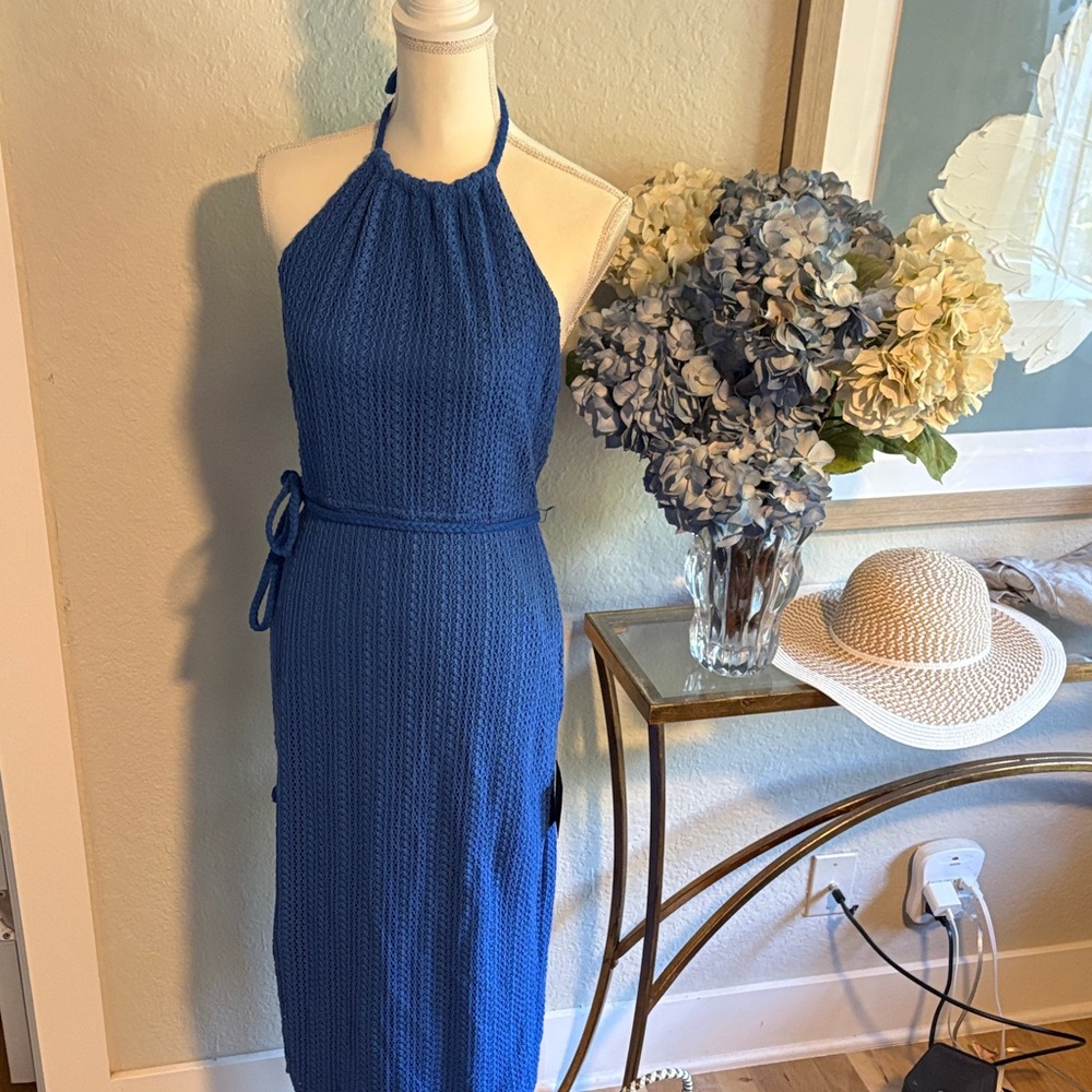 Lulus crochet midi dress in royal blue sz M. New with tags.